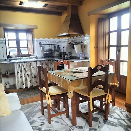 Holiday home Casa El Curro Cueva (Asturias)